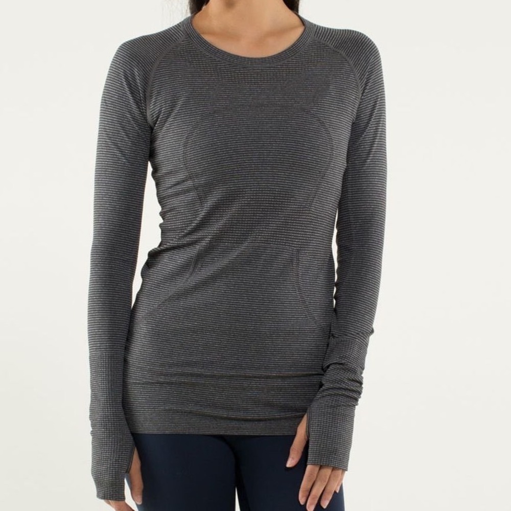 Lululemon‎ Run Swiftly Tech Long Sleeve Heathered Soot Size 6
